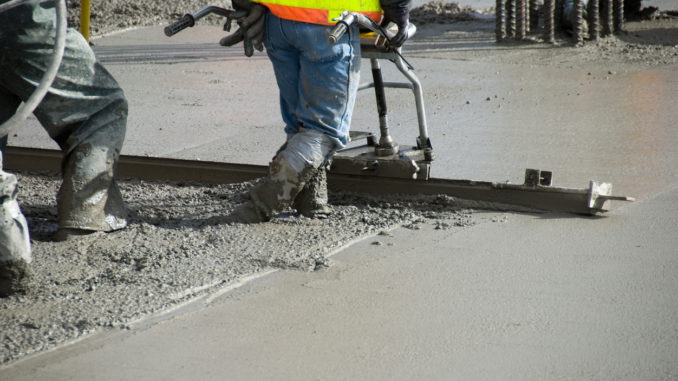 Concrete level how much do heavy equipment operators make