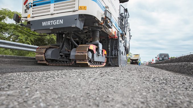 Wirtgen-Asphalt-4 stripping excavation
