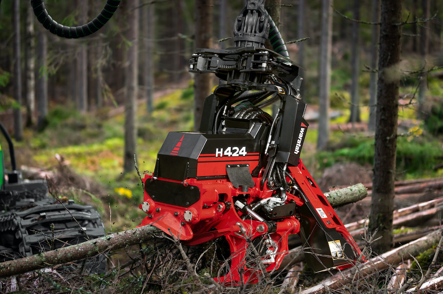 Waratah Forestry Equipment Debuts Efficient H424 Harvester Head