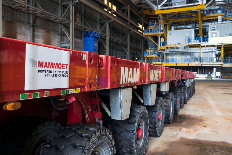 Mammoet has executed its first operation using low-carbon HVO fuel