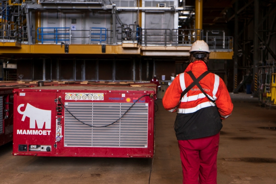 low-carbon HVO in Mammoet’s SPMT powerpacks