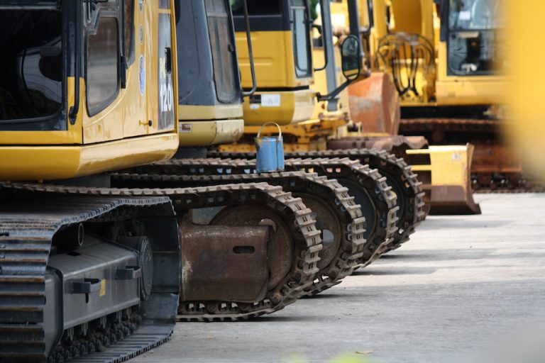 How to Properly Inspect and Maintain Equipment Undercarriage