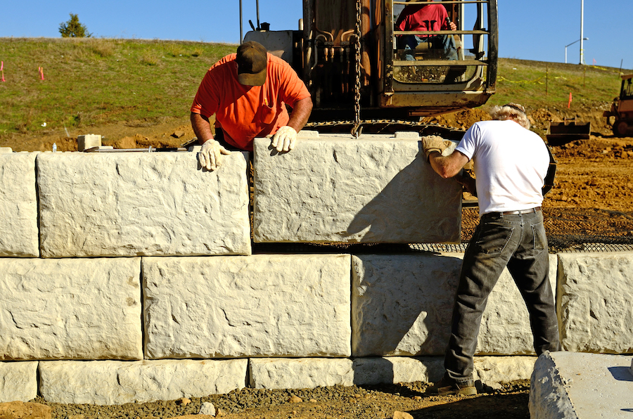 How to Build a Retaining Wall - Step-by-Step Guide for Contractors -  Equipment & Contracting